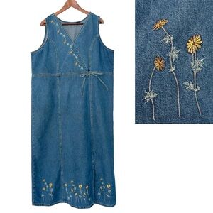 Speed Limit Denim Maxi Dress 1X Sleeveless Embroidered Daisies Cottagecore 90s